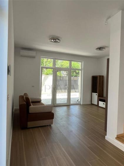 Casă cu 3 camere cu Teren 200 Mp în Circumvalațiunii