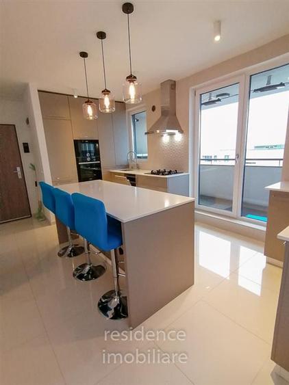 Apartament cu 2 camere semidecomandat, mobilat în Andrei Mureșanu