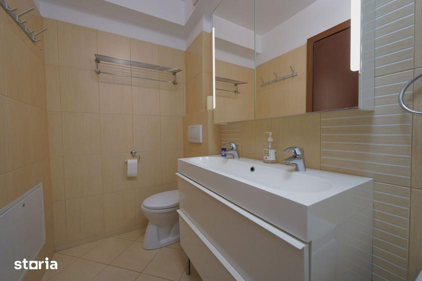 Casă cu 4 camere cu Teren 50 Mp în Central