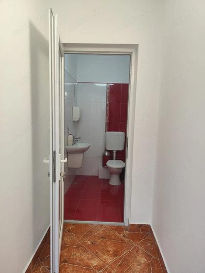 Spațiu comercial, de 50 mp, în Rogerius