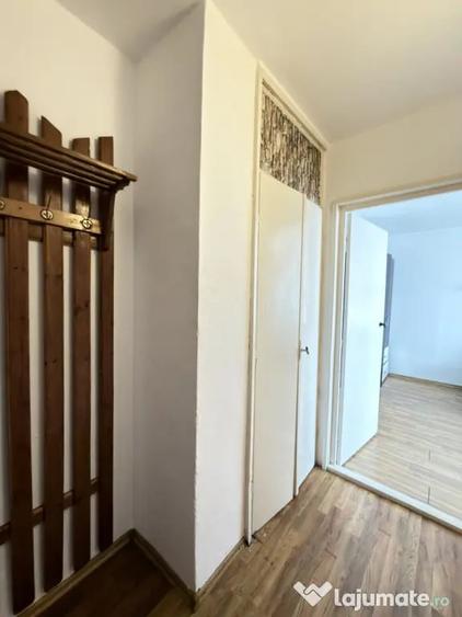 Garsonieră nedecomandată în Girocului