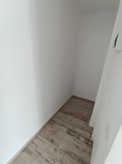 Apartament cu 2 camere semidecomandat în 1 Mai