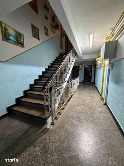 Garsonieră decomandată, mobilată în Progresul
