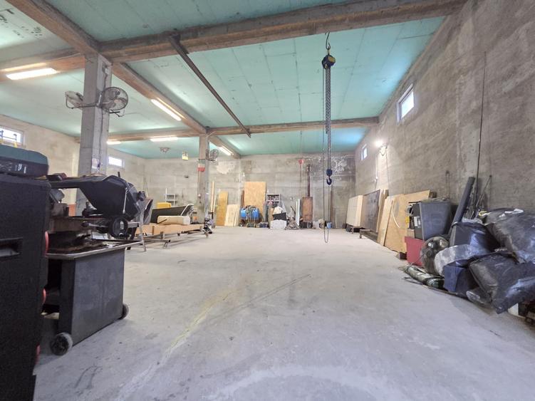 Spațiu industrial, de 180 mp, în Tulucești