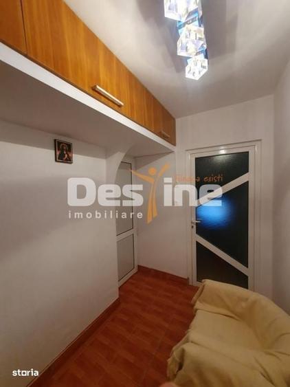 Apartament cu 2 camere semidecomandat în Bănești