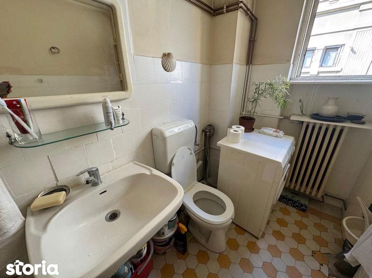 Vanzare apartament cinci camere Universitate metrou perfect Airbnb - 17