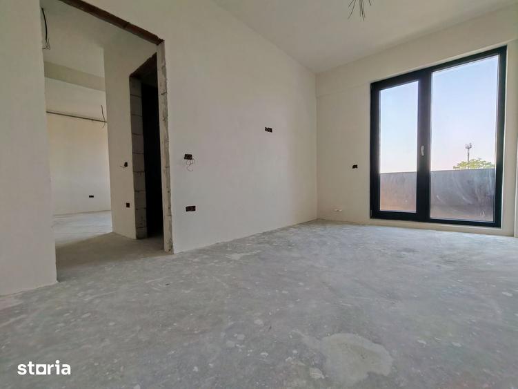Apartament cu 2 camere semidecomandat în Agigea