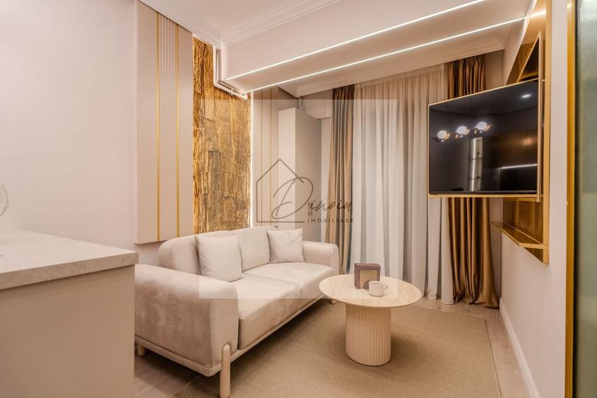 Apartament cu 2 camere decomandat, mobilat în Central