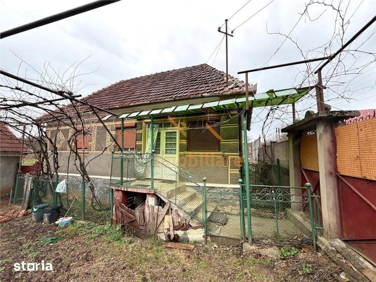 Casă cu 4 camere cu Teren 2846 Mp în Aștileu