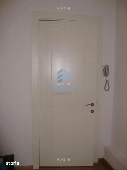 Apartament cu 6 camere în Romană