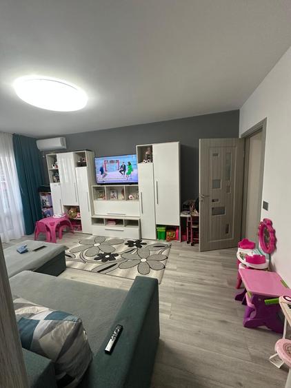 Apartament cu 2 camere circular în Militari