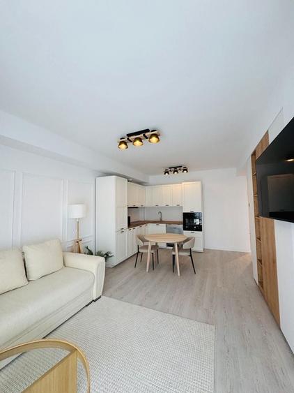 Apartament cu 2 camere semidecomandat, mobilat în Lacul Tei