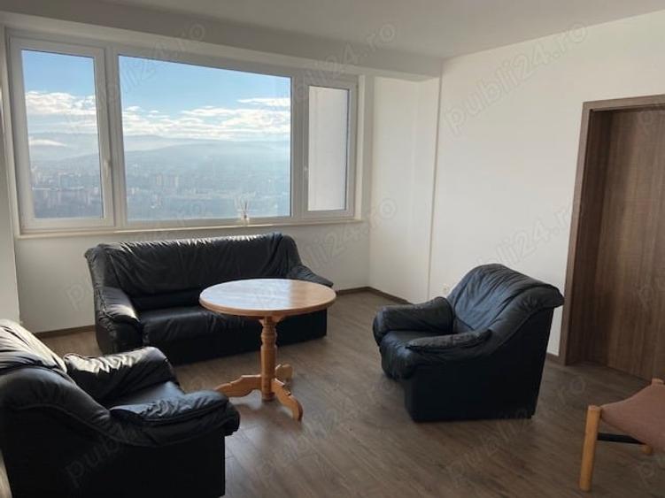 Apartament cu 5 camere decomandat în Grigorescu
