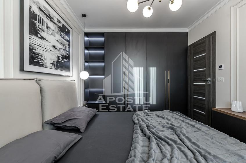 Apartament cu 3 camere decomandat, mobilat în Polivalentă