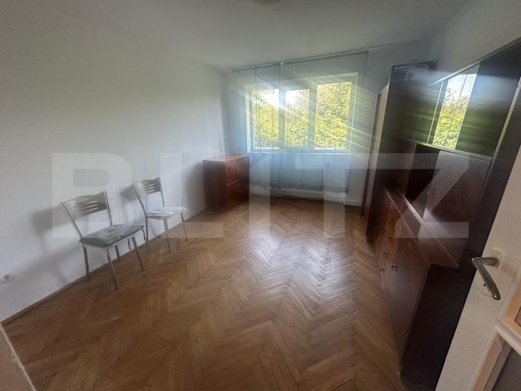 Apartament 2 camere ,decomandat, 50 mp, zona Micro 14 - 1