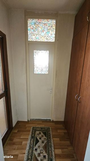 Apartament cu 2 camere decomandat în Micro 21