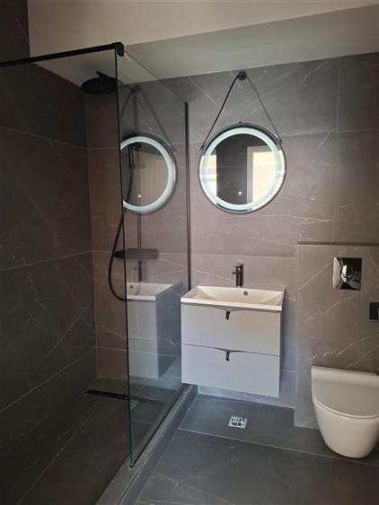 Apartament cu 3 camere decomandat, mobilat în Bucureștii Noi