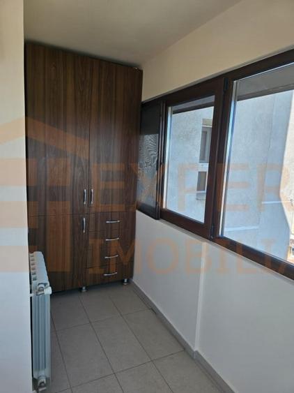 Apartament cu 3 camere decomandat, mobilat în ICIL