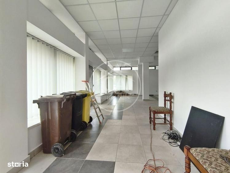 Spațiu comercial, de 137 mp, în Rogerius