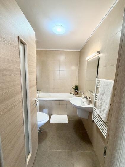 Apartament nedecomandat în Tractorul