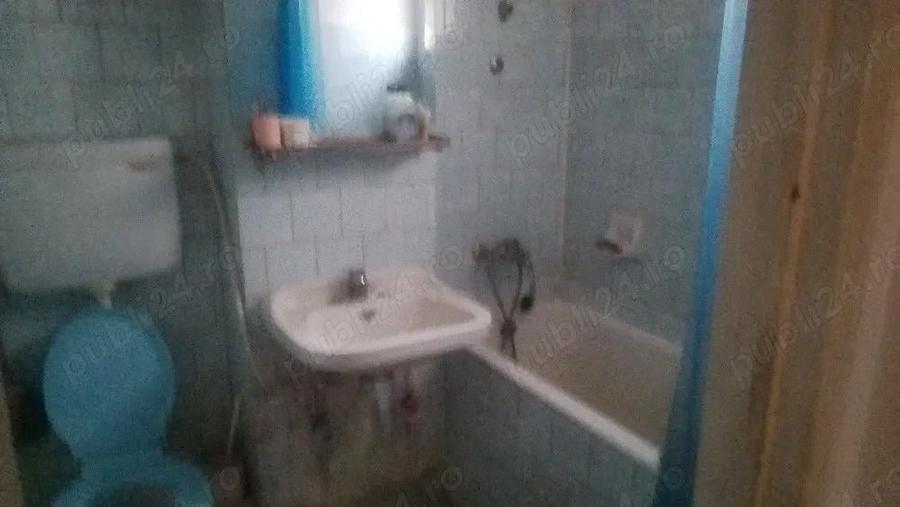 Apartament cu 3 camere decomandat în Rogerius