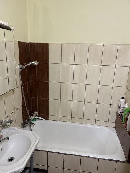 Apartament cu 2 camere semidecomandat în 1 Mai