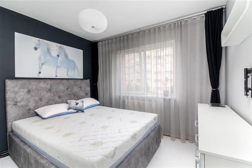 Apartament cu 3 camere semidecomandat, mobilat în Grigorescu