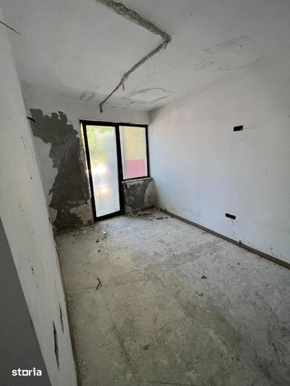Vila Eforie Sud P+1+T 13 camere la 400m de mare - 11