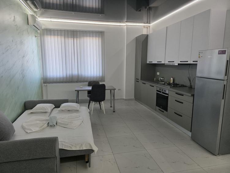 Apartament cu 2 camere decomandat, mobilat în Mamaia-Sat