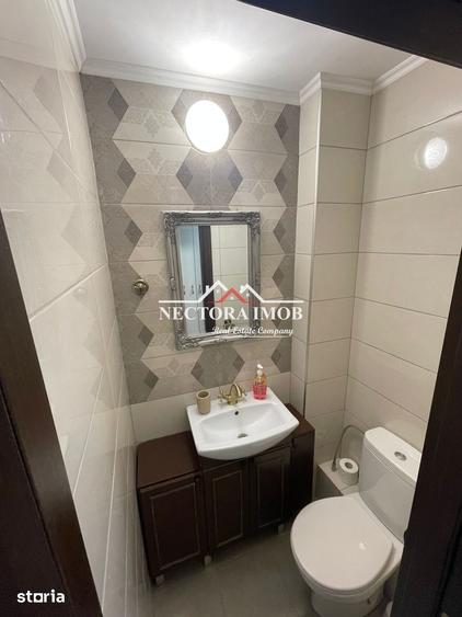 Apartament cu 3 camere în Decebal