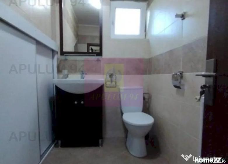 Casă cu 5 camere cu Teren 229 Mp în Mușcel