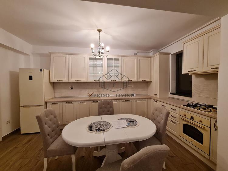 Apartament cu 3 camere semidecomandat, mobilat în Floreasca