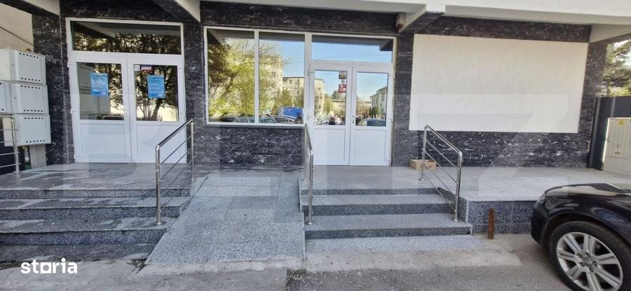 Spațiu comercial, de 100 mp, în Central