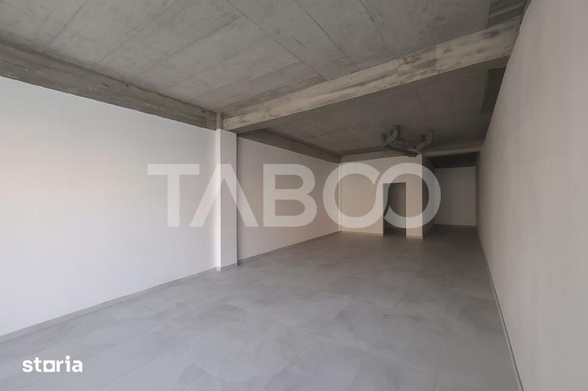 Spațiu comercial, de 120 mp, în Șelimbăr
