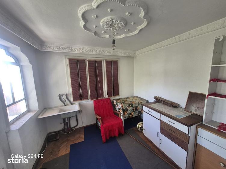 Casă cu 4 camere cu Teren 719 Mp în Vânători-Neamț