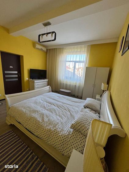 Apartament cu 3 camere în Grivița