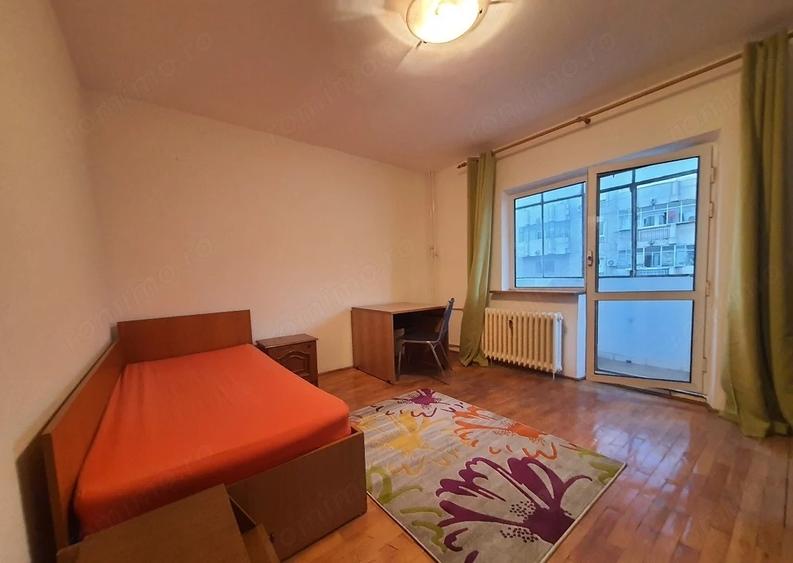 Apartament cu 4 camere decomandat, mobilat în Timpuri Noi