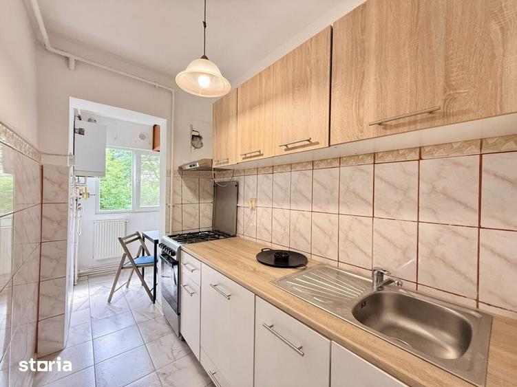 Apartament cu 2 camere semidecomandat în Gara de Nord