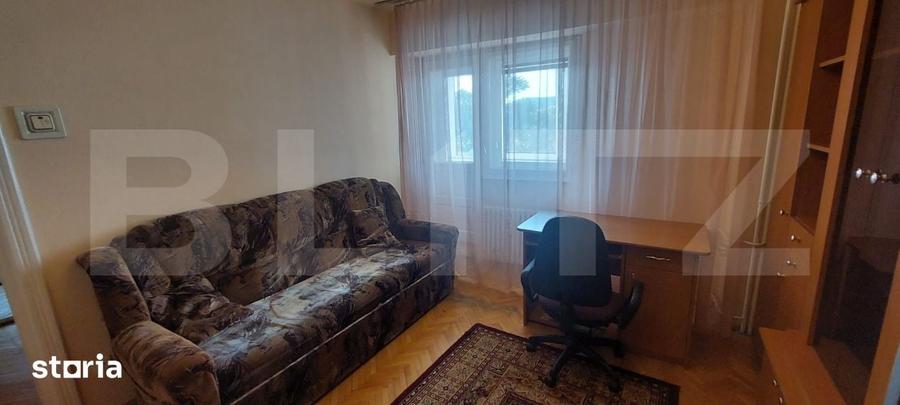 Apartament cu 3 camere decomandat în Orașul Nou