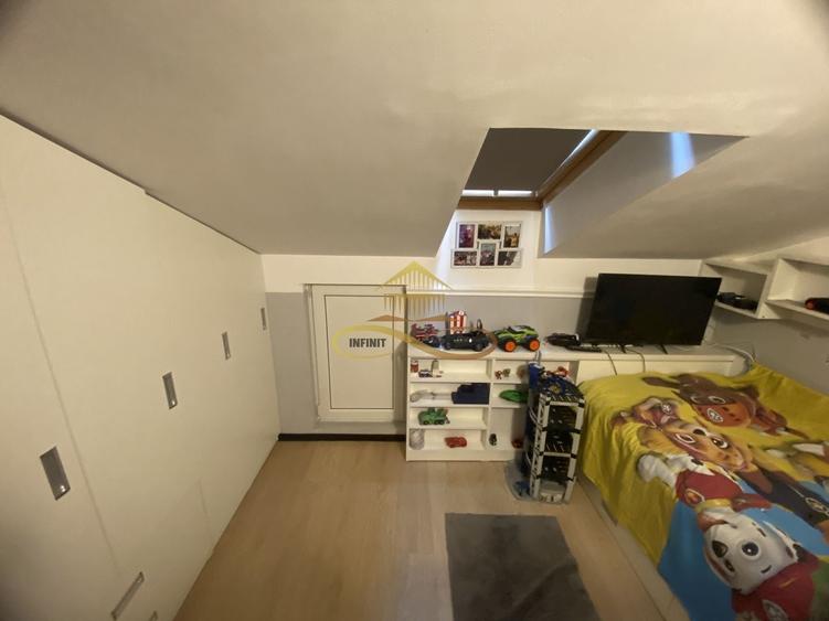 Apartament cu 4 camere decomandat, mobilat în Șerbănești