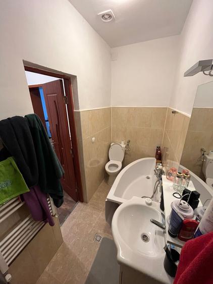 Apartament cu 2 camere decomandat în Brașovul Vechi