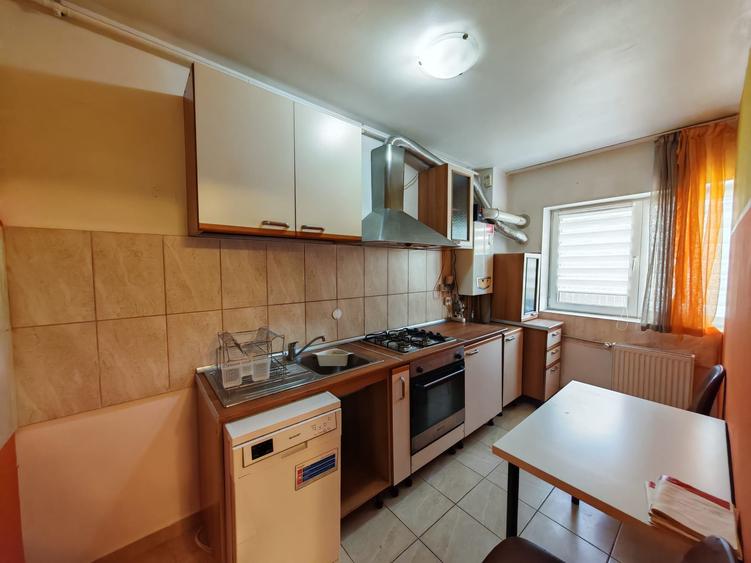 Apartament cu 2 camere, mobilat în Pipera