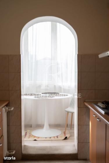 Apartament cu 3 camere în Decebal