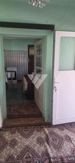 Casă individuală cu 3 camere cu Canalizare în Șeica Mare