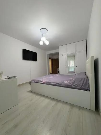 Apartament cu 3 camere decomandat, mobilat în Fundeni