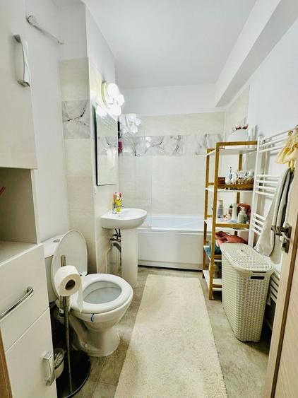 Apartament cu 2 camere decomandat în Drumul Carului