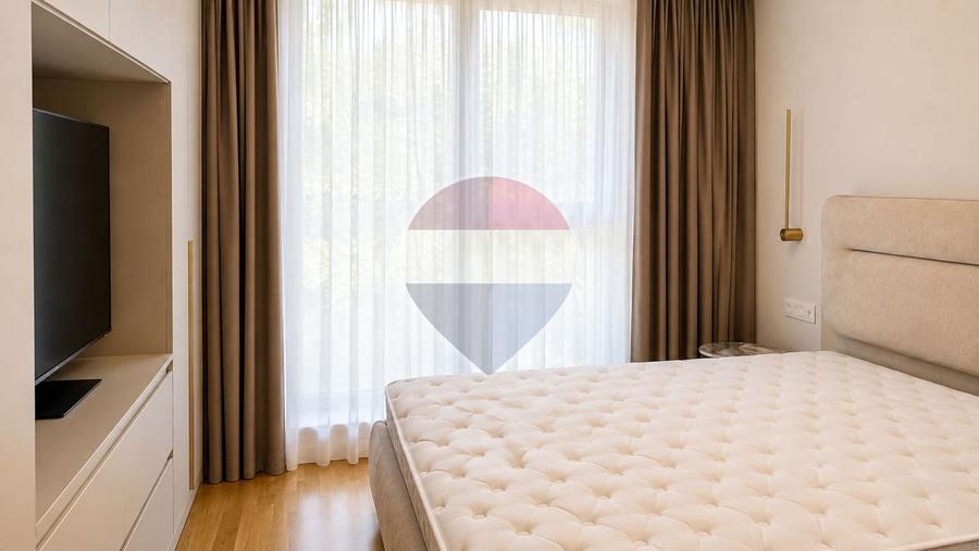 Apartament cu 2 camere decomandat, mobilat în Băneasa