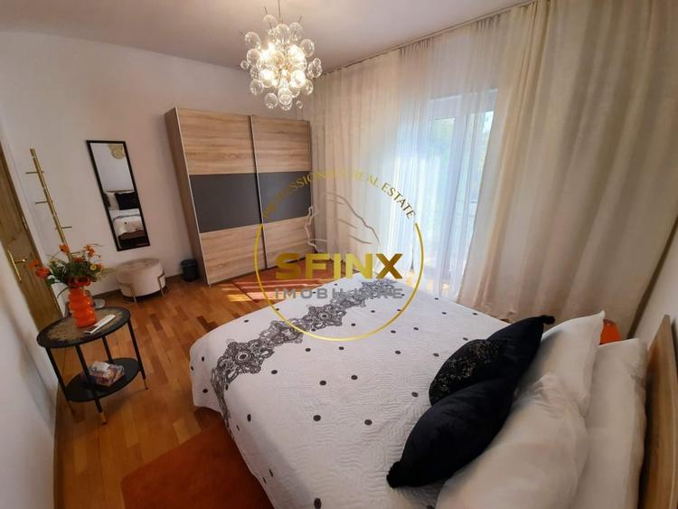 Duplex cu 5 camere cu Canalizare în Iancu Nicolae