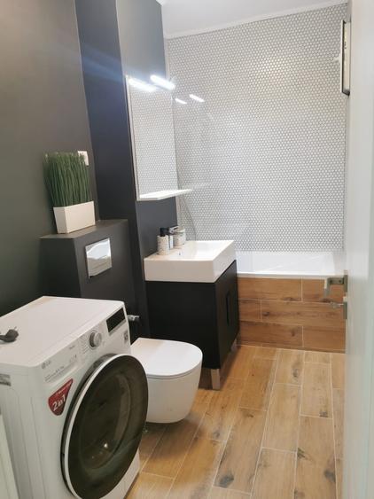 Apartament cu 2 camere decomandat în Calea Dumbrăvii