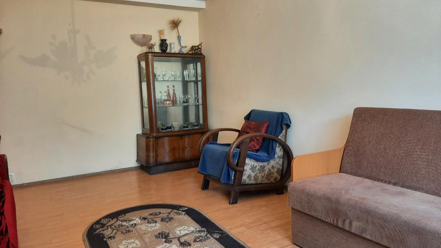 Apartament cu 2 camere decomandat, mobilat în Rahova